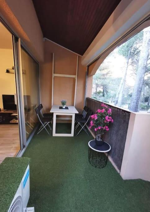 Charmant Studio 4 Personnes Sanary-sur-Mer Exterior photo